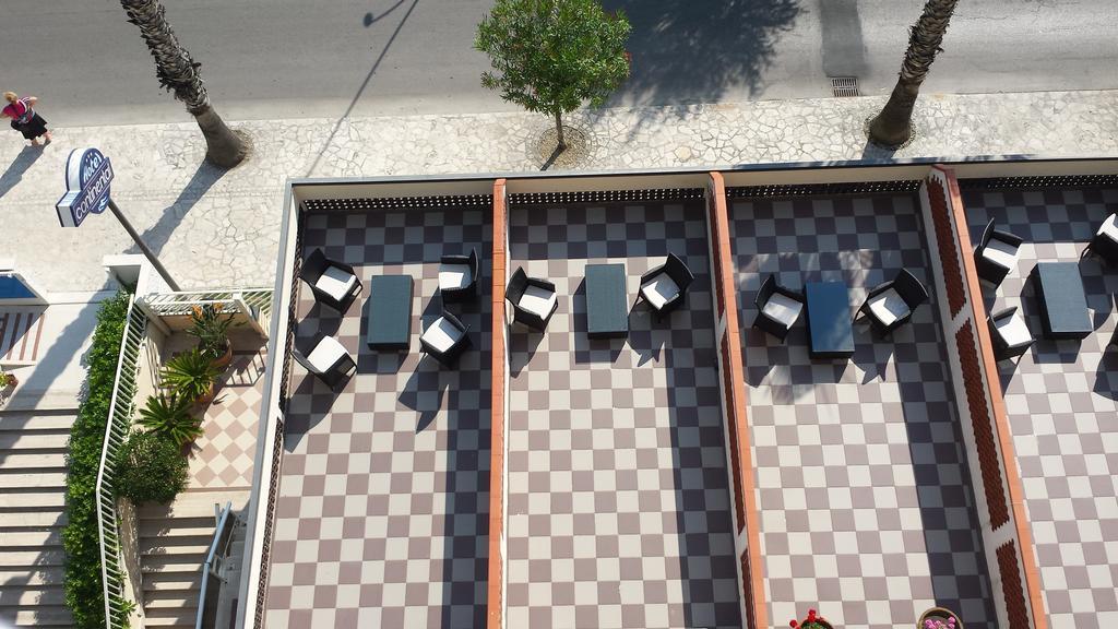 Hotel Continental San Benedetto del Tronto Extérieur photo