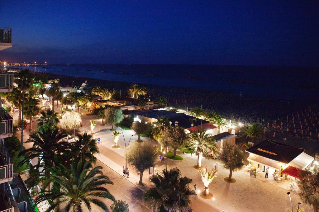 Hotel Continental San Benedetto del Tronto Chambre photo