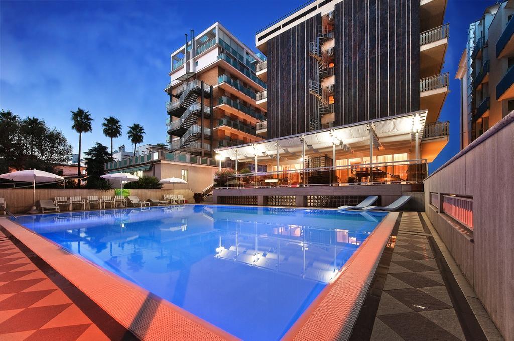 Hotel Continental San Benedetto del Tronto Extérieur photo